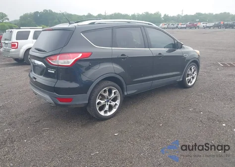 2015 Ford Escape Titanium из США, поврежденный, VIN 1FMCU0JX7FUB00462